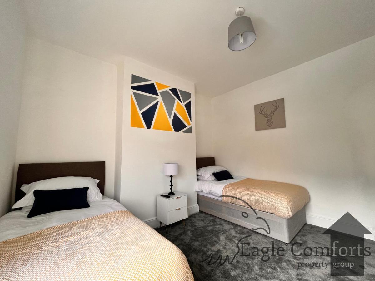 Scott House- 5 Bedrooms- Pool Table Sheffield Luaran gambar